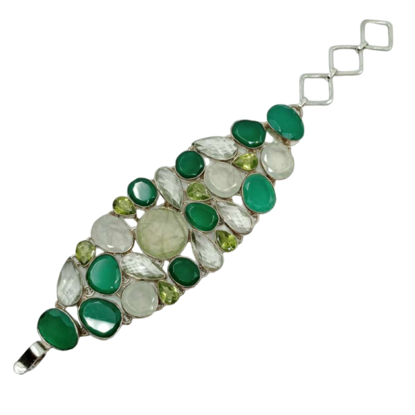 Bracelet argent, type manchette, agate verte, quartz vert, prehnite et péridot (vue dessus).