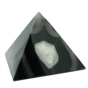 Image : presse-papiers Pyramide Onyx dans les tons de noir et blanc mêlés. Vue de face.